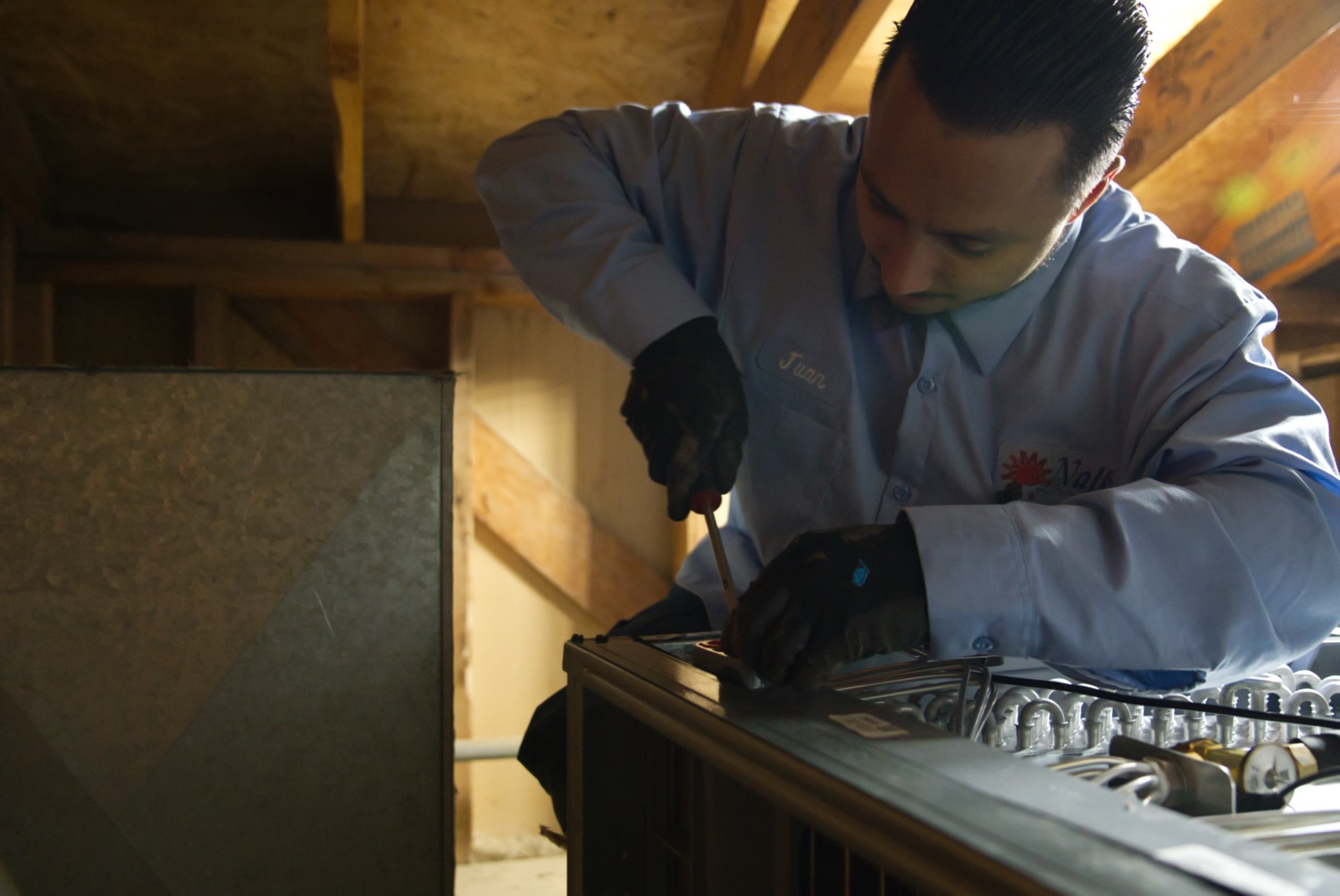 Energy-efficient residential air conditioning unit in Fresno, CA